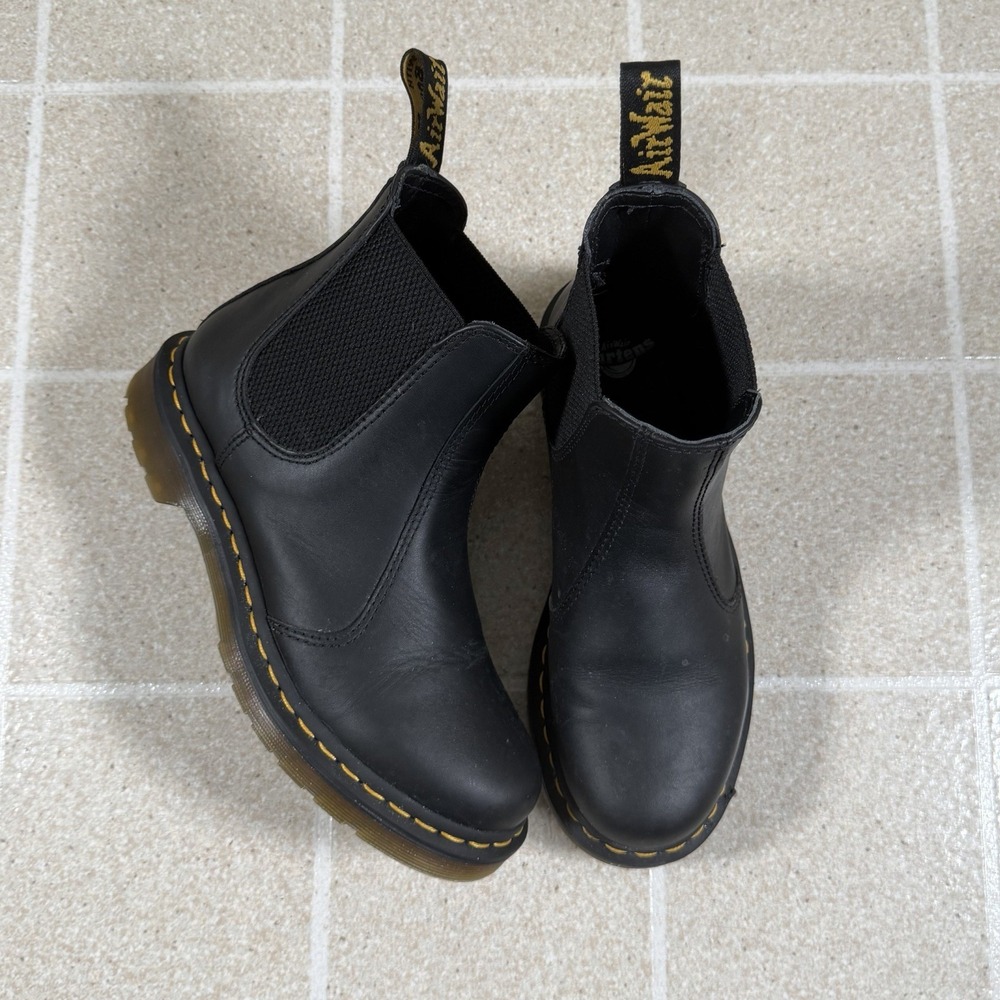 Dr. Martens 2976 Boots Womens Size 7 Black Leather Chelsea Ankle Punk Grunge